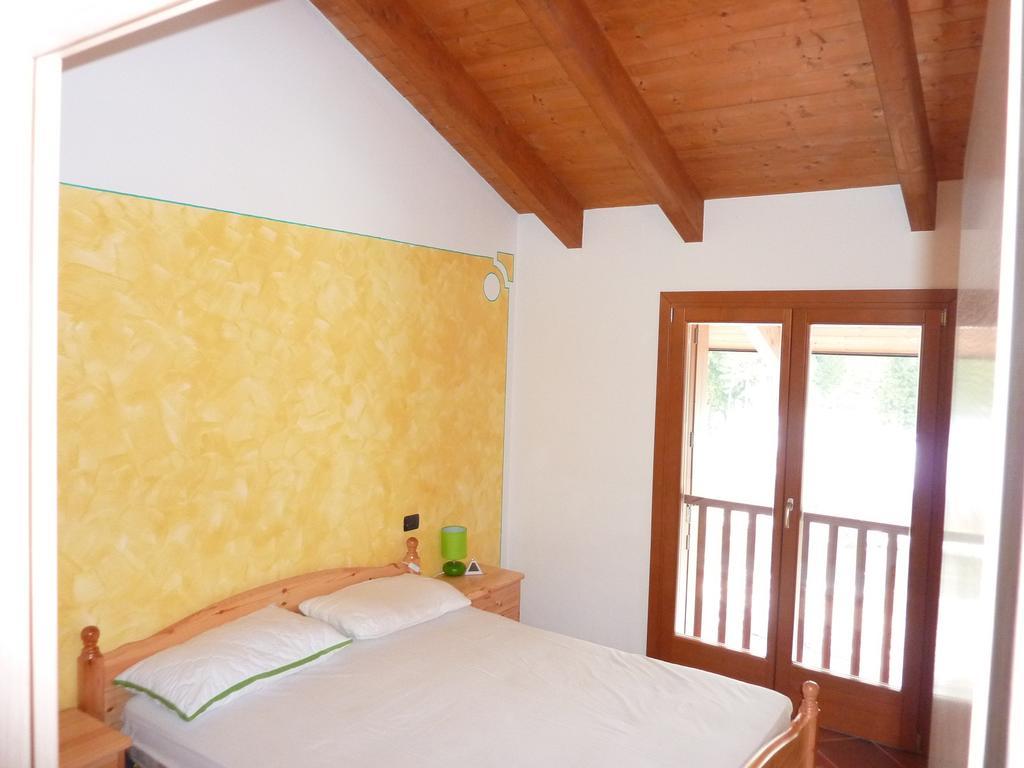 Appartamento Finestra Sul Parco コマーノ・テルメ 部屋 写真