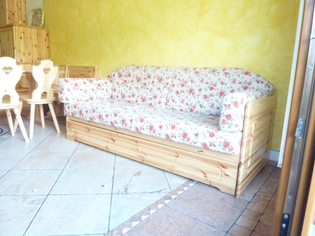 Appartamento Finestra Sul Parco コマーノ・テルメ 部屋 写真